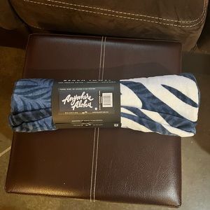 Olukai Beach Towel - Brand New in packaging with tags